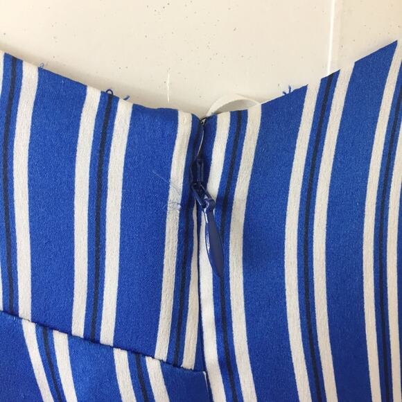 Banana Republic | Striped One Sleeve Dress - Picture 5 of 7